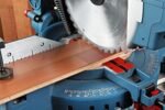Bosch Professional scie à onglets à table supérieure GTM 12 JL (Ø de lame  305 mm , avec 1 lame de scie circulaire, poussoir de sécurité, dans boîte carton – Image 4